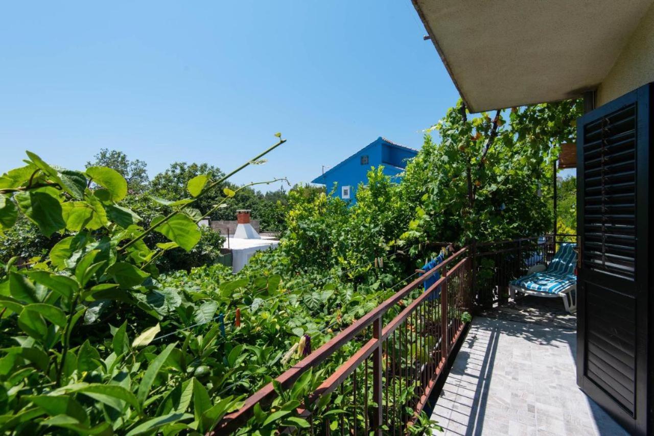 Apartments Ljiljana 奥瑞比克 外观 照片