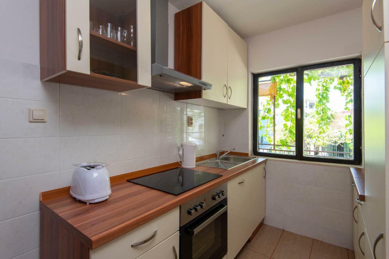 Apartments Ljiljana 奥瑞比克 外观 照片